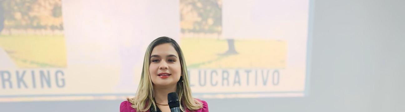 Mércia Araújo